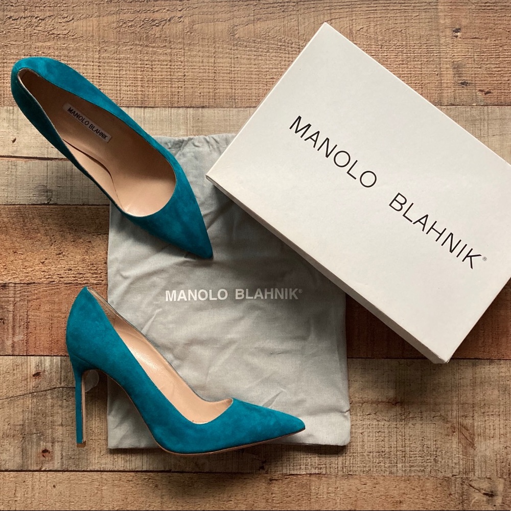 NEW Manolo Blahnik Teal Suede Classic Pointy Pump - Picture 2 of 6